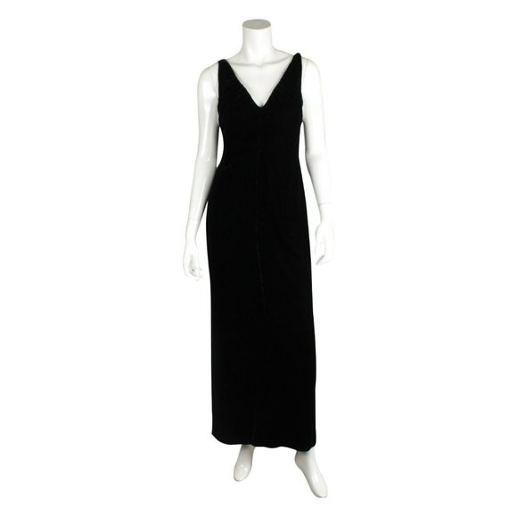 Valentino Dresses & Skirts - VALENTINO Black Velvet Sleeveless V-Neck Maxi Backless Dress - US 10